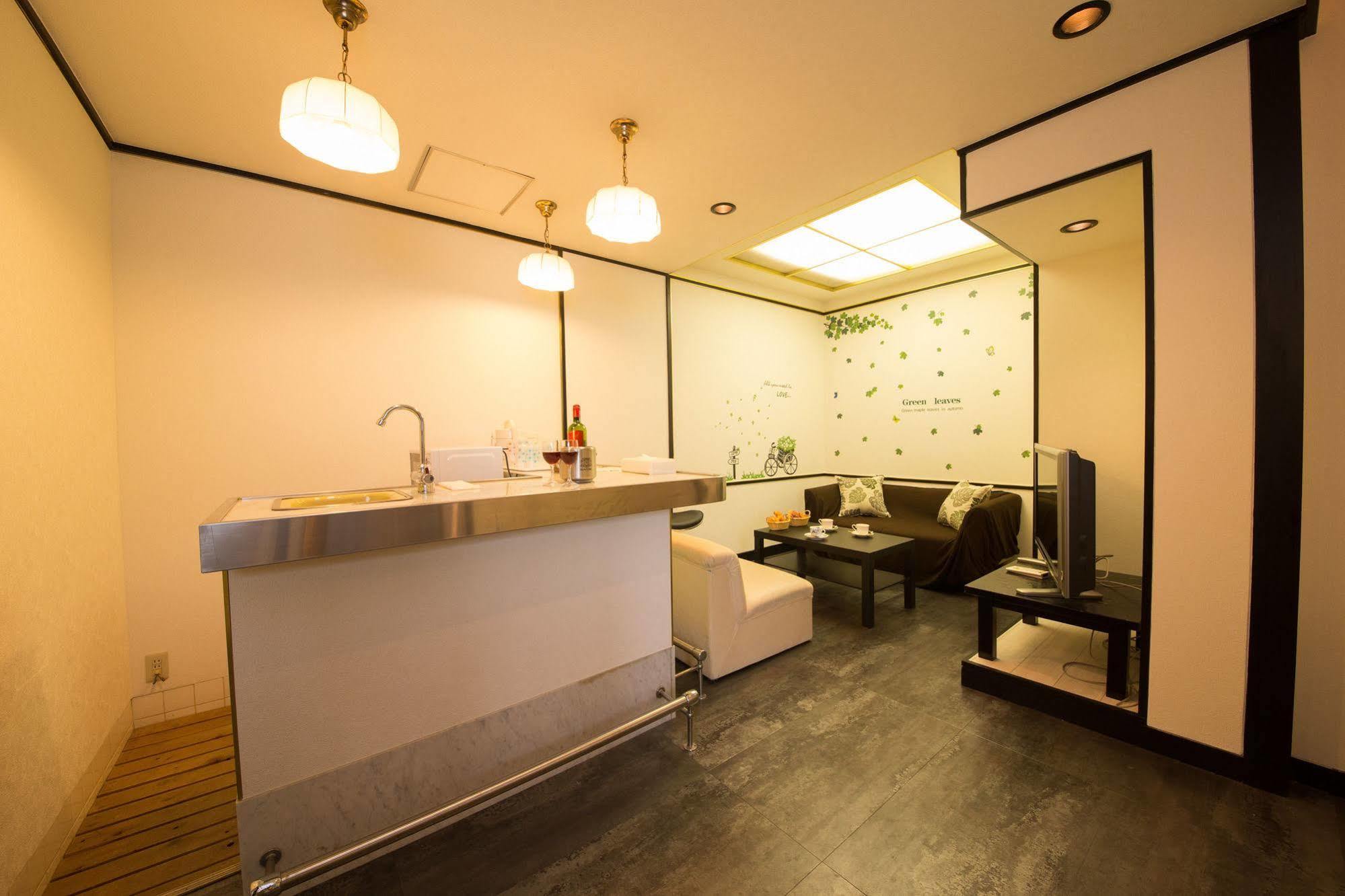 Hotel Candy Hall (Adults Only) Osaka Exterior foto