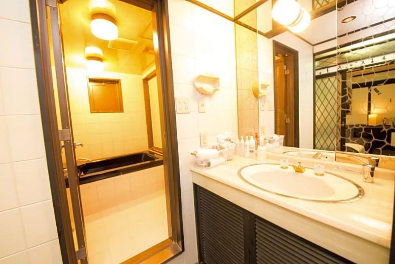 Hotel Candy Hall (Adults Only) Osaka Exterior foto